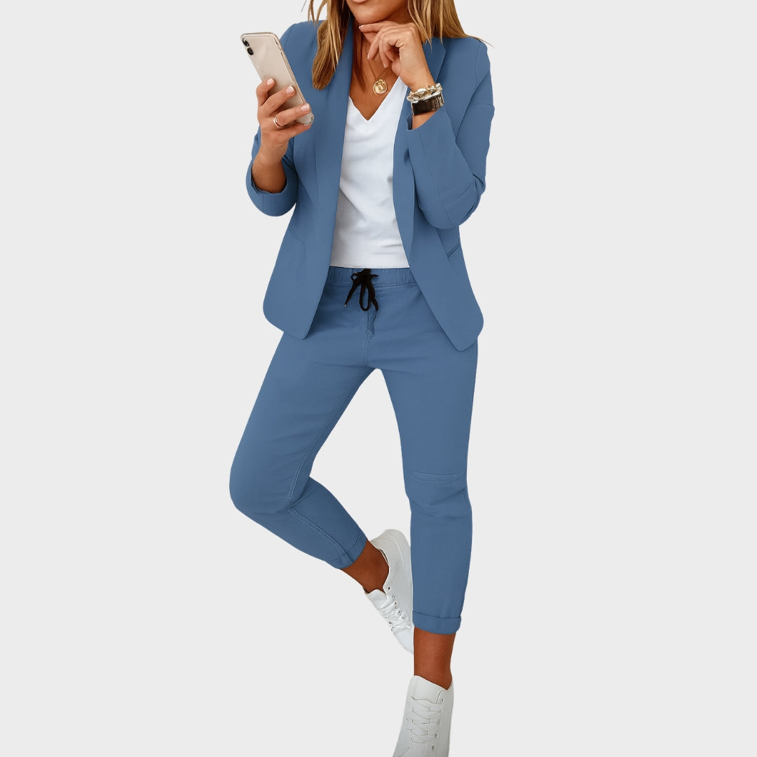 Ksenka – Sofistykowany Kostium