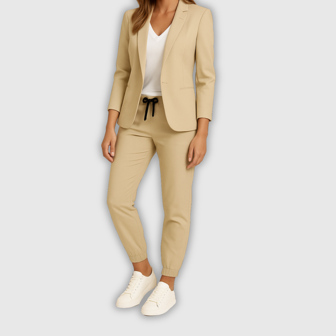 Karolina | Elegancki damski garnitur dwuczęściowy