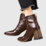 Izabela – Wygodne skórzane botki z noskiem i cholewką do kostki