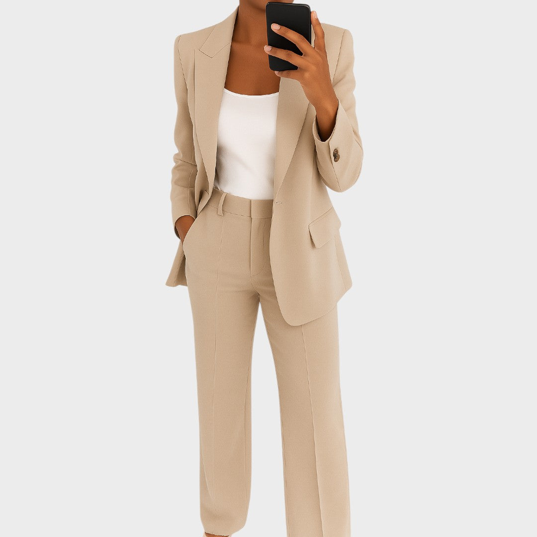 Genowefa - Garnitur, który podnosi pewność siebie