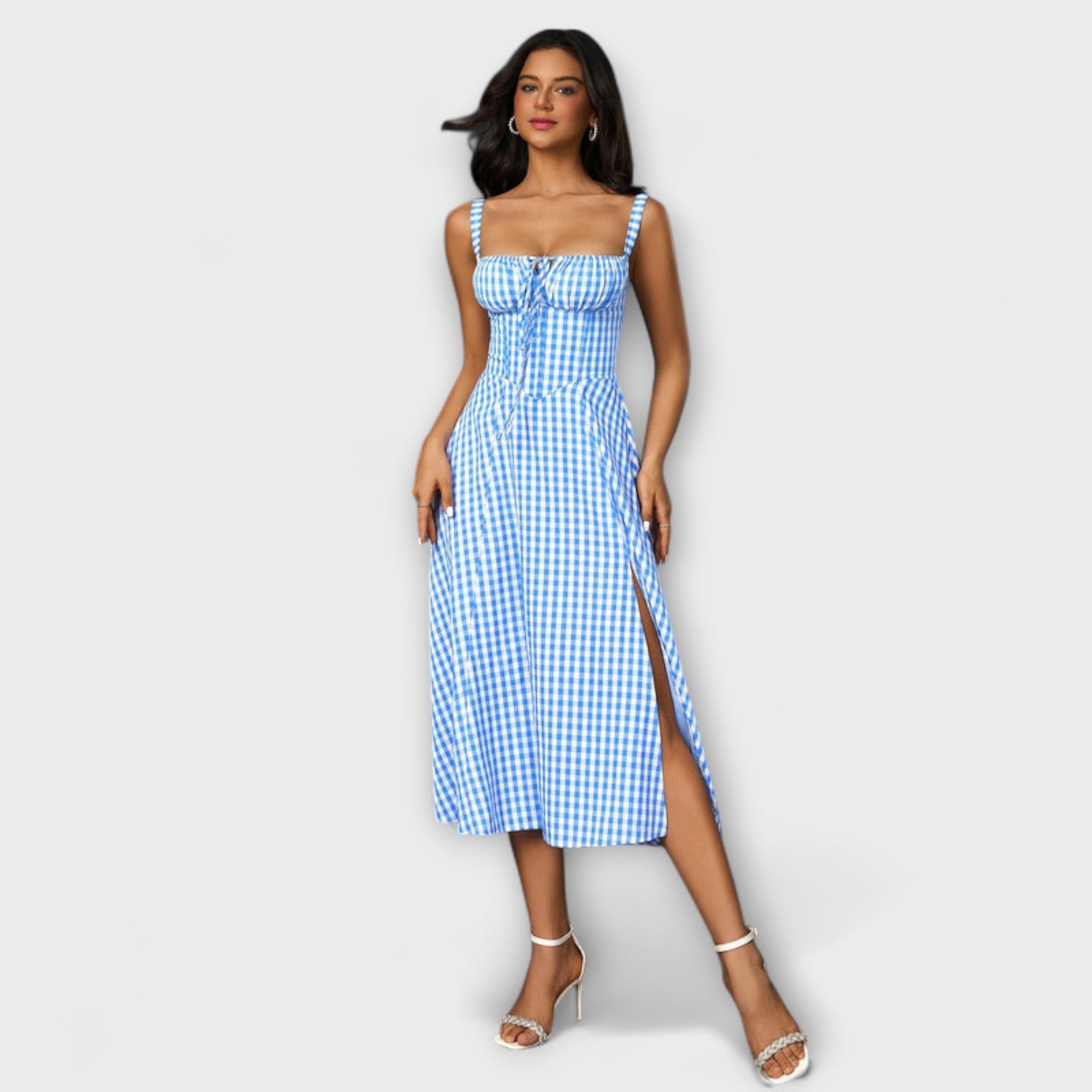 Nadzieja - Sukienka z falbanami i rozcięciem