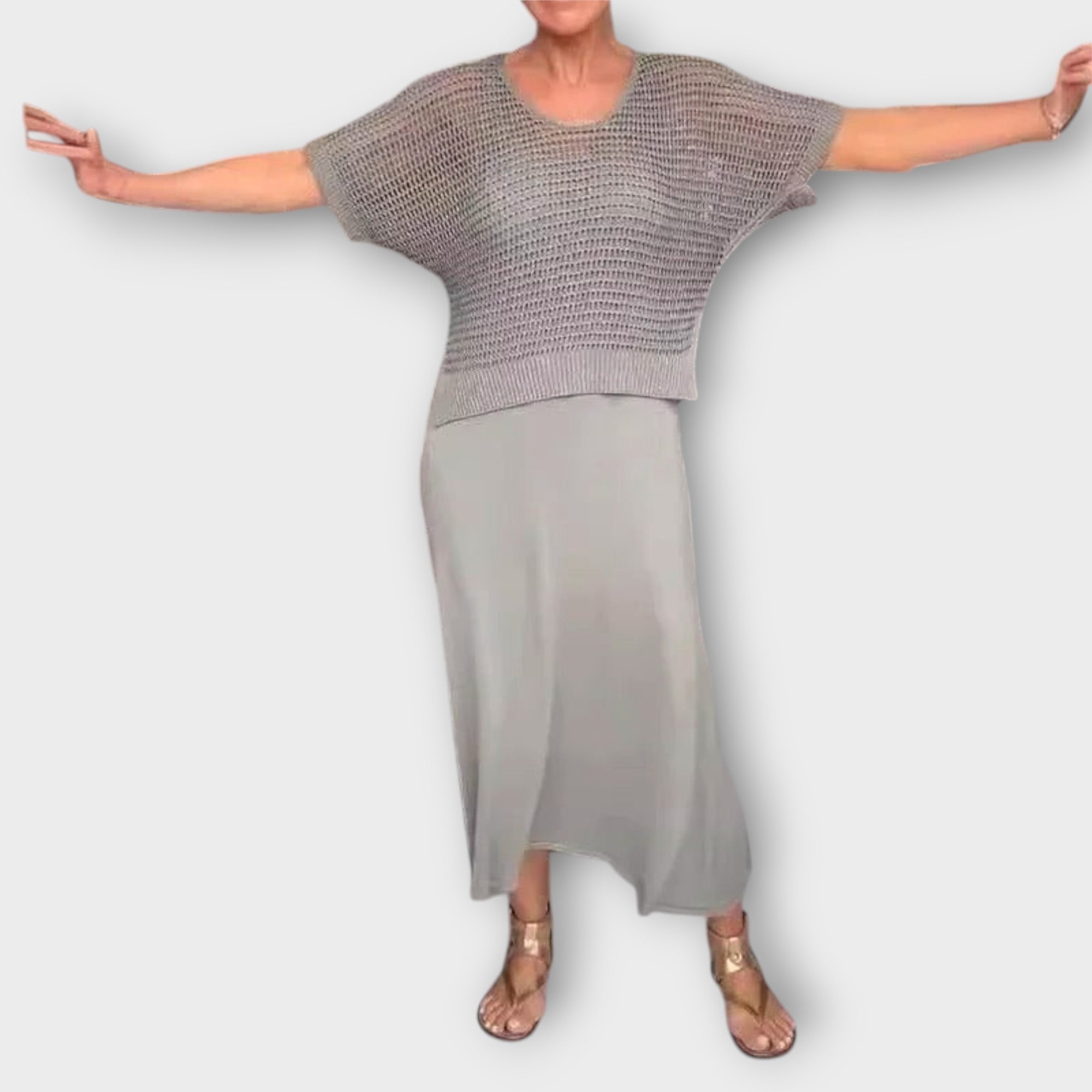 Alina | Ażurowy top handmade z lekką spódnicą maxi